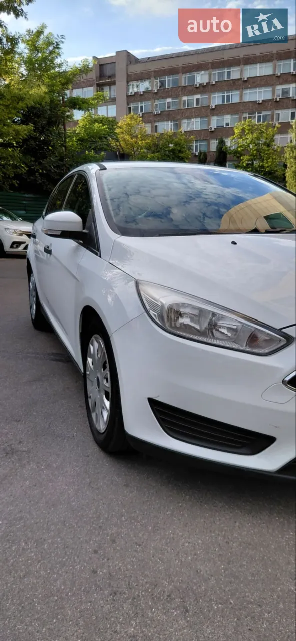 2017 Ford Focus - мініатюра 18