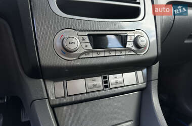 Хэтчбек Ford Focus 2009 в 
