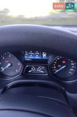 Универсал Ford Focus 2014 в 