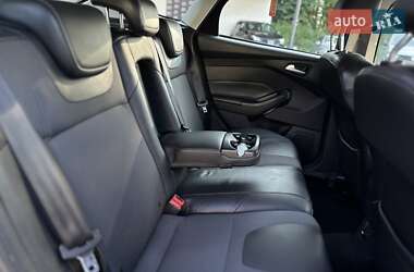 Хэтчбек Ford Focus 2012 в 