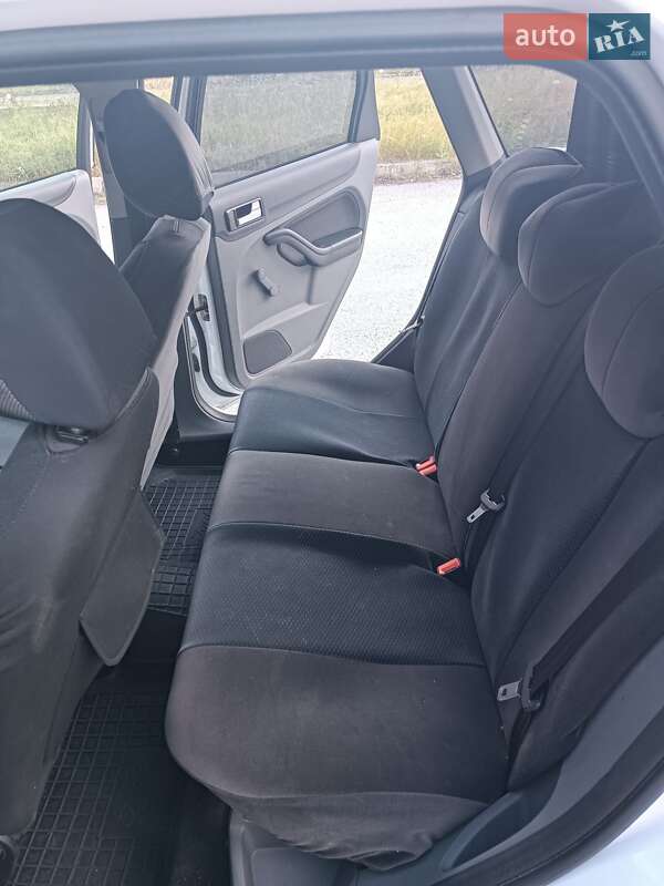 Універсал Ford Focus 2010 в Боярці