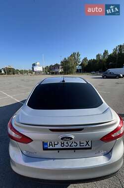 Седан Ford Focus 2013 в 