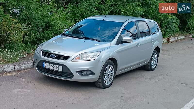 Ford Focus 2010