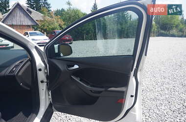 Седан Ford Focus 2018 в 