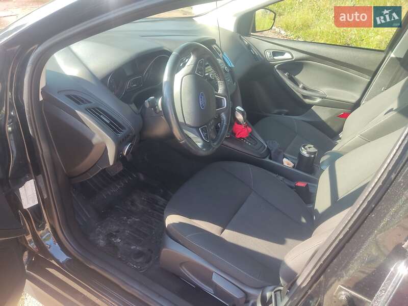 Седан Ford Focus 2015 в Чернігові