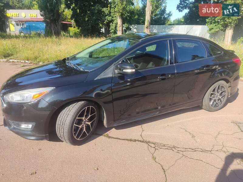Седан Ford Focus 2015 в Чернігові