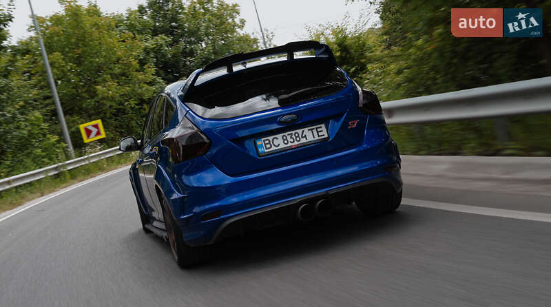 Хэтчбек Ford Focus 2013 в Львове