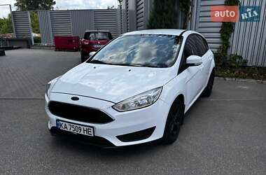 Хэтчбек Ford Focus 2017 в Киеве