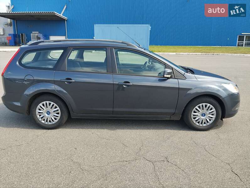 Универсал Ford Focus 2010 в Киеве фото 5 Универсал Ford Focus 2010 в Киеве