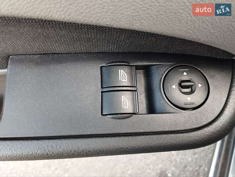 Универсал Ford Focus 2010 в Киеве фото 8 Универсал Ford Focus 2010 в Киеве