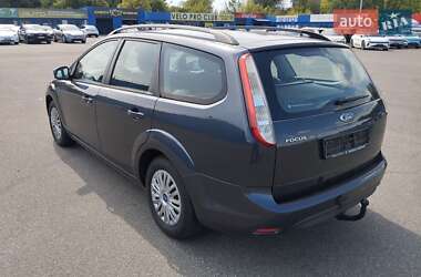 Универсал Ford Focus 2010 в 