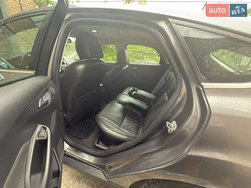 Хетчбек Ford Focus 2014 в Тернополі