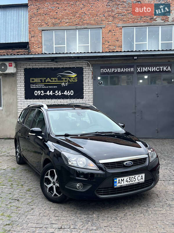 Универсал Ford Focus 2010 в 