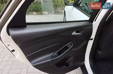 Седан Ford Focus 2017 в 
