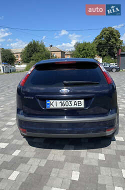 Хэтчбек Ford Focus 2007 в 