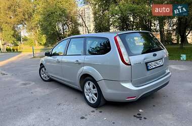 Универсал Ford Focus 2010 в 