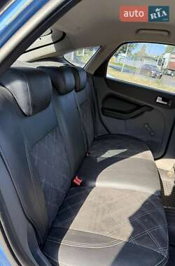 Хэтчбек Ford Focus 2008 в 