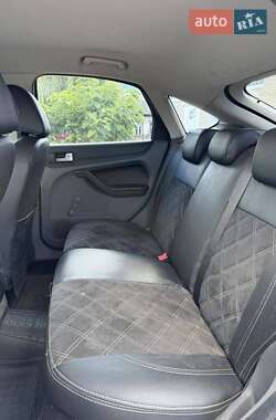 Хэтчбек Ford Focus 2008 в 