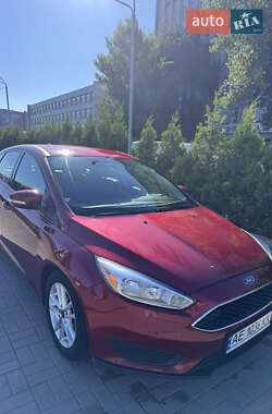 Хэтчбек Ford Focus 2016 в Днепре