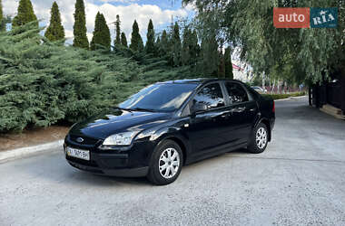 Седан Ford Focus 2007 в Смілі