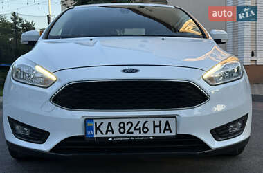 Хэтчбек Ford Focus 2017 в 
