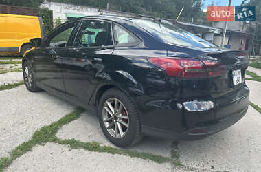 Седан Ford Focus 2016 в 