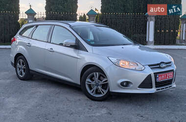 Универсал Ford Focus 2014 в 