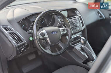 Универсал Ford Focus 2014 в 