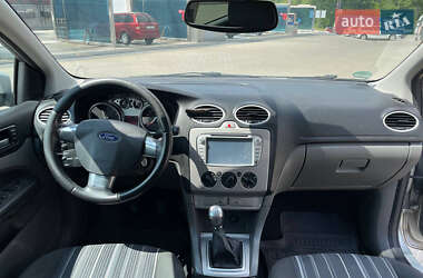 Хэтчбек Ford Focus 2008 в 