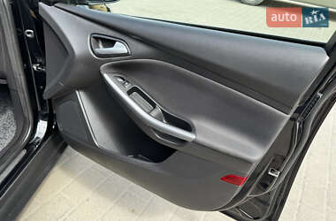 Универсал Ford Focus 2013 в 