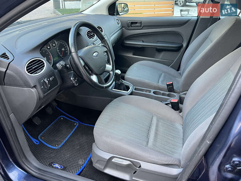 Универсал Ford Focus 2005 в Ровно