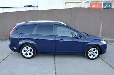Универсал Ford Focus 2011 в 