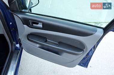 Универсал Ford Focus 2011 в 