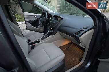 Седан Ford Focus 2018 в 