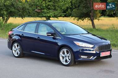 Седан Ford Focus 2016 в 