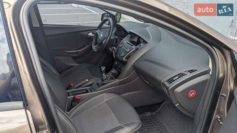 Хетчбек Ford Focus 2016 в Харкові
