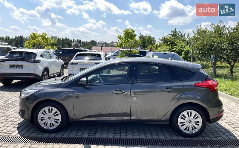 Хэтчбек Ford Focus 2017 в Львове