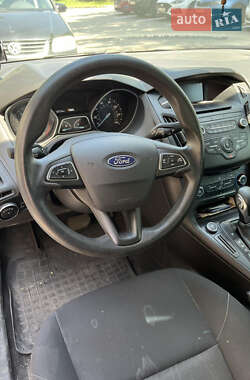 Седан Ford Focus 2017 в 