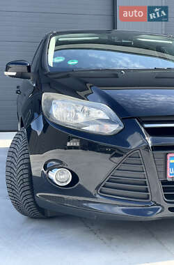 Универсал Ford Focus 2012 в 