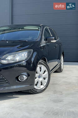 Универсал Ford Focus 2012 в 