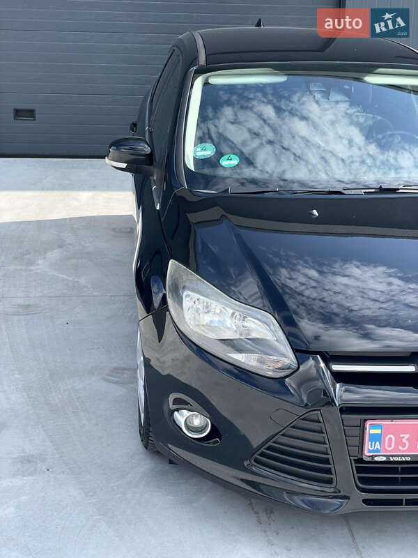 Универсал Ford Focus 2012 в Дубно