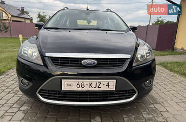 Универсал Ford Focus 2010 в 
