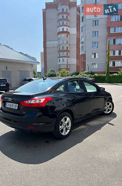 Седан Ford Focus 2014 в 