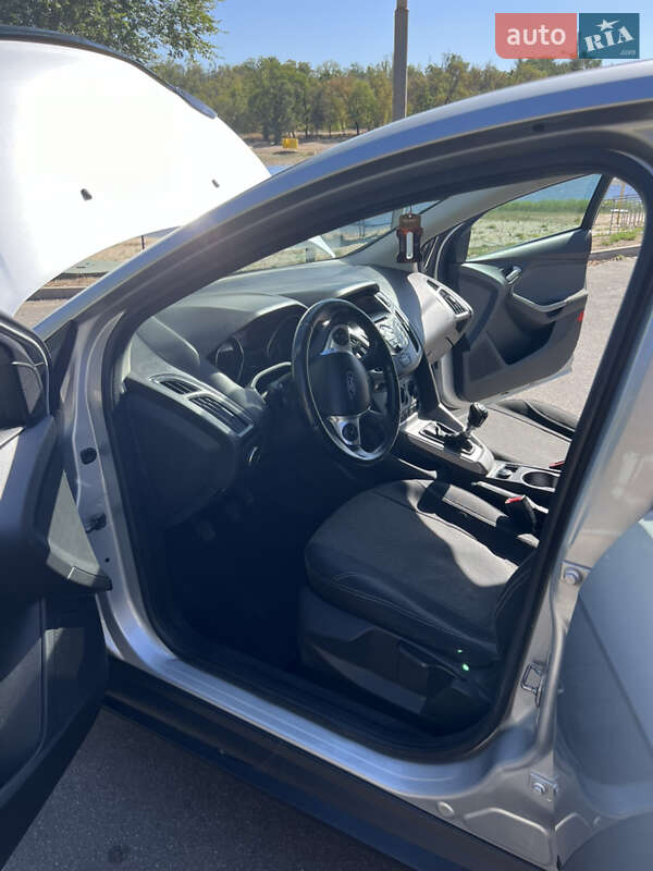 Хэтчбек Ford Focus 2011 в Кривом Роге