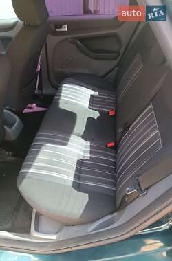 Седан Ford Focus 2008 в 
