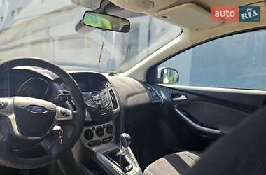 Универсал Ford Focus 2012 в 