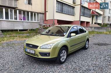 Хэтчбек Ford Focus 2006 в 