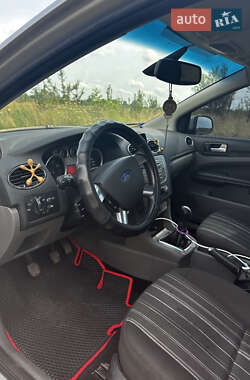 Седан Ford Focus 2008 в 