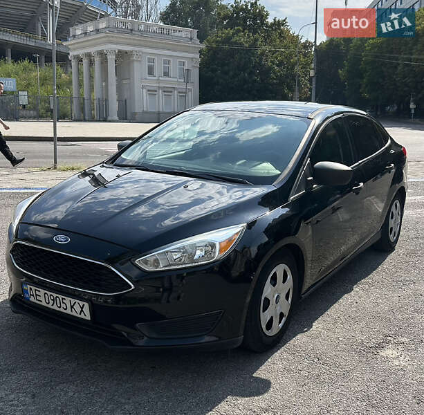 Седан Ford Focus 2015 в Дніпрі