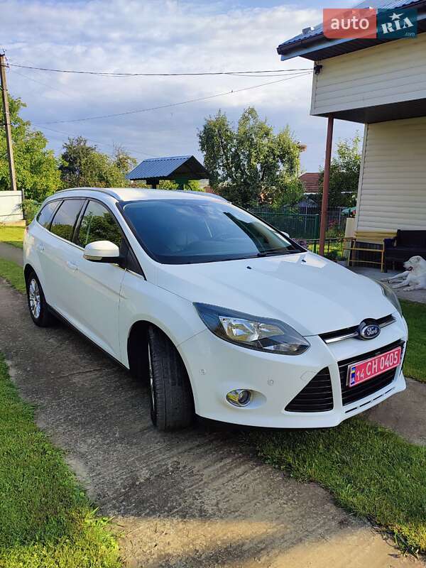 Универсал Ford Focus 2013 в 